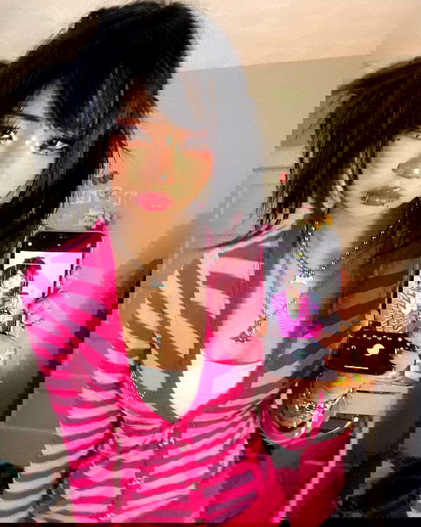 lovemeize lovemeize archive image