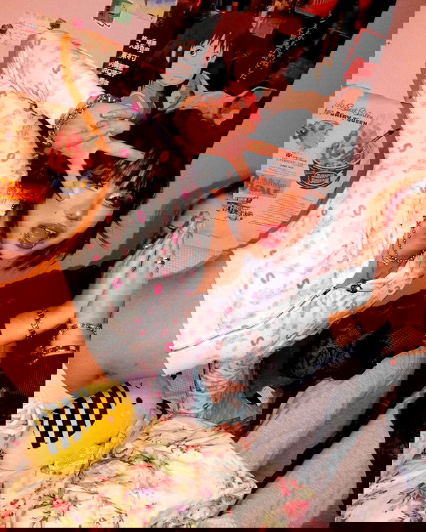 lovemeize lovemeize archive image