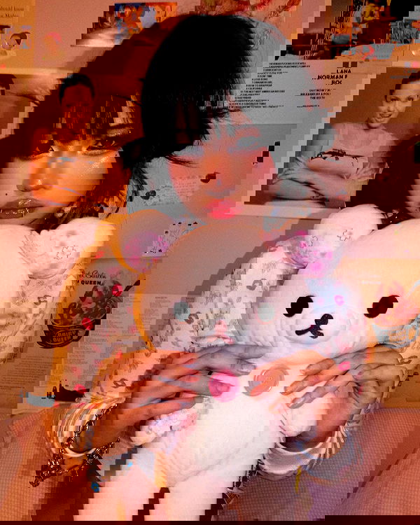 lovemeize lovemeize archive image