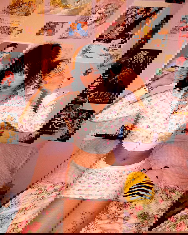 lovemeize lovemeize archive image