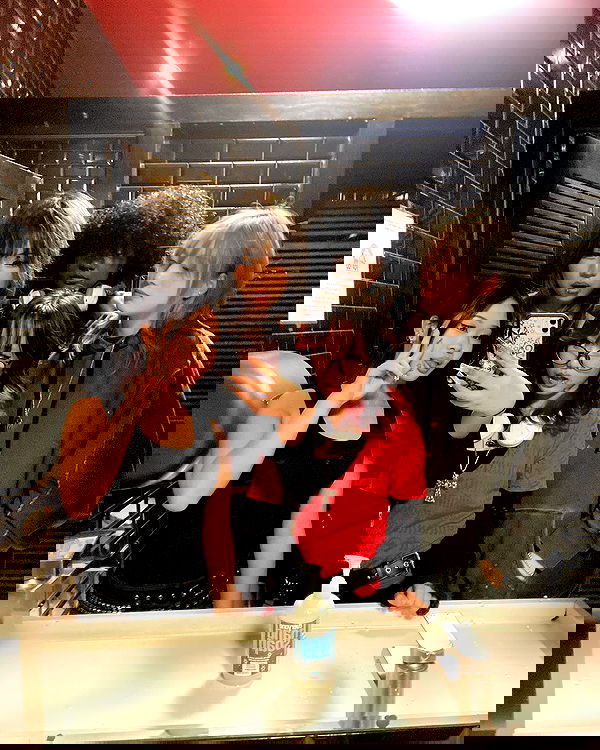 lovemeize lovemeize archive image