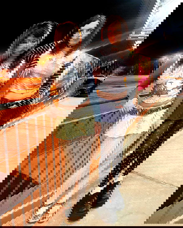 lovemeize lovemeize archive image