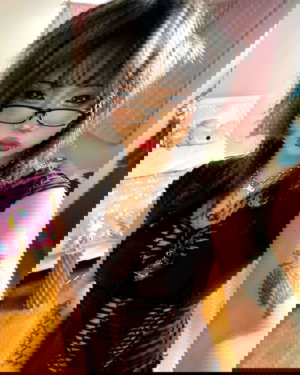 lovemeize lovemeize archive image