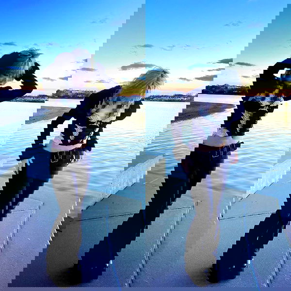 lovemeize lovemeize archive image