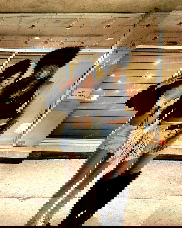 lovemeize lovemeize archive image