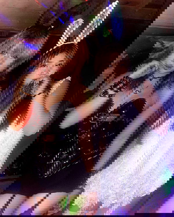 lovemeize lovemeize archive image