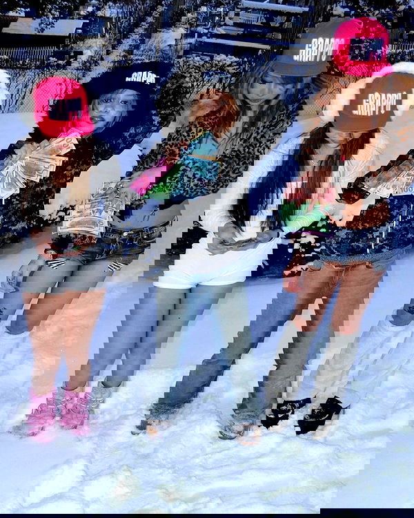 lovemeize lovemeize archive image