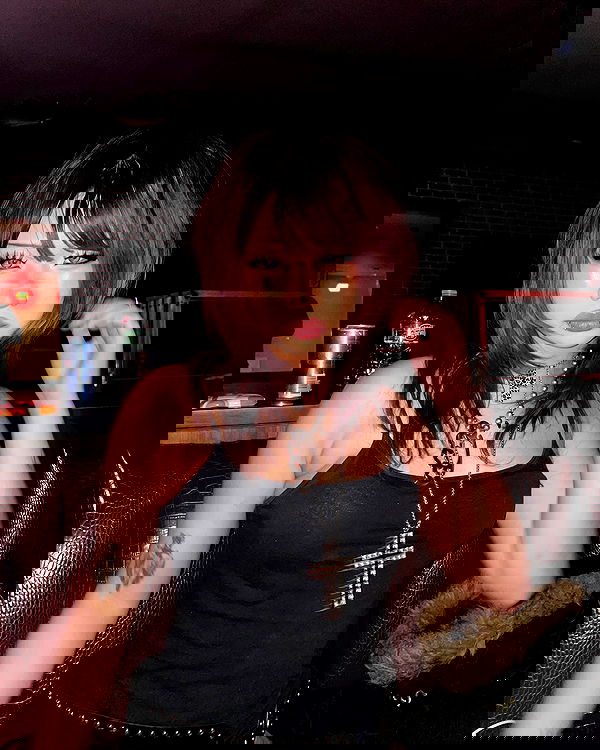 lovemeize lovemeize archive image