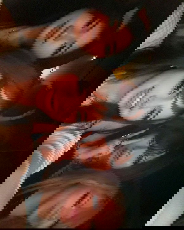 lovemeize lovemeize archive image