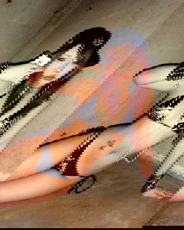 lovemeize lovemeize archive image