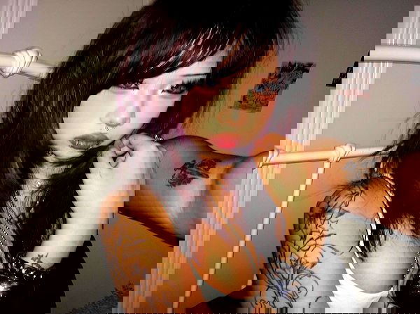 lovemeize lovemeize archive image