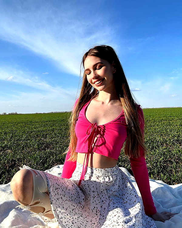 lovnse instagram image archive image