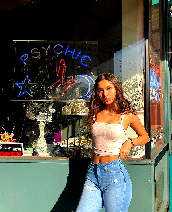 luciamanfredii instagram image archive image