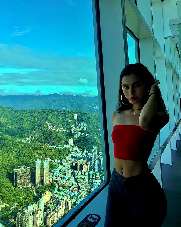 luciamanfredii instagram image archive image