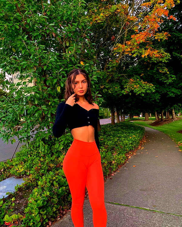 luciamanfredii instagram image archive image