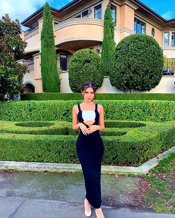 luciamanfredii instagram image archive image
