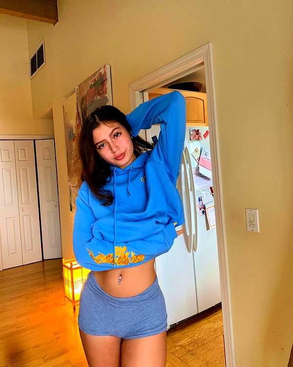 luciamanfredii instagram image archive image