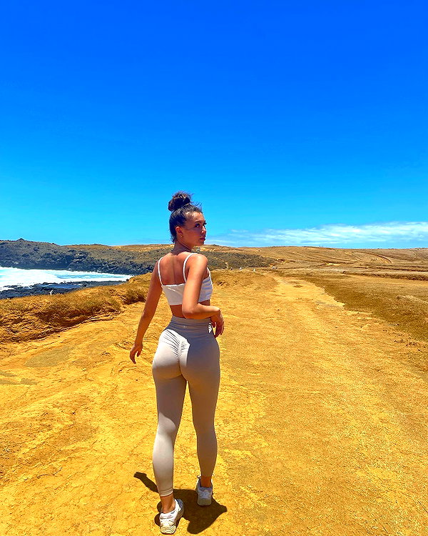 luciamanfredii instagram image archive image