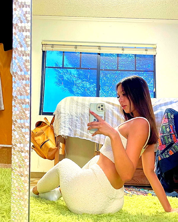 luciamanfredii instagram image archive image