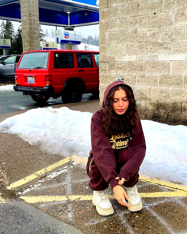 luciamanfredii instagram image archive image