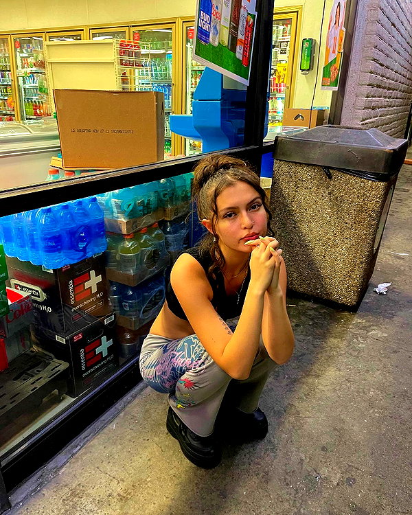 luciamanfredii instagram image archive image