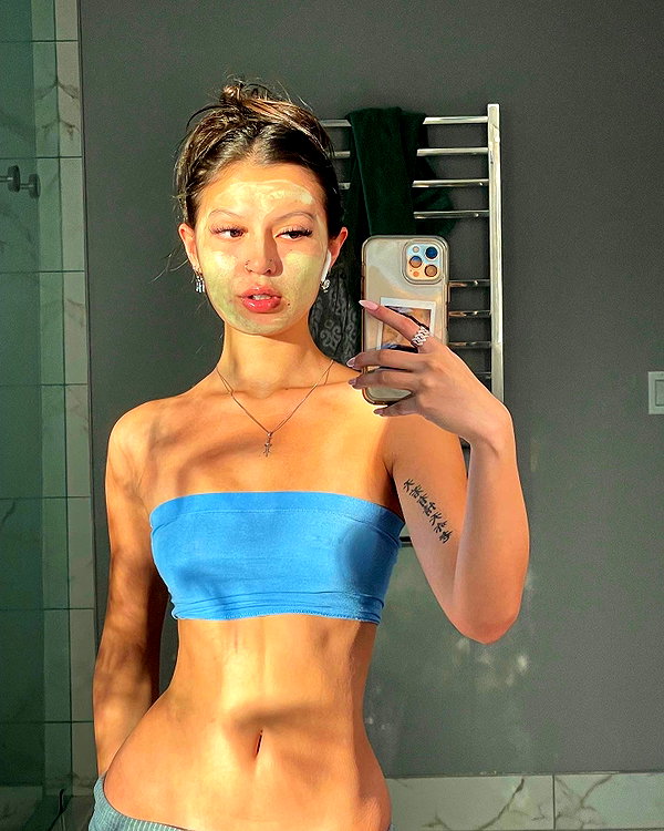 luciamanfredii instagram image archive image