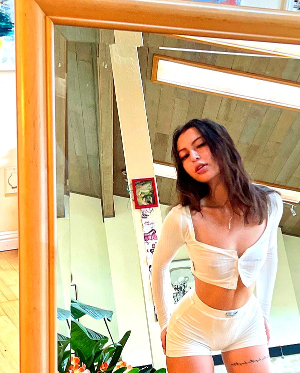 luciamanfredii instagram image archive image