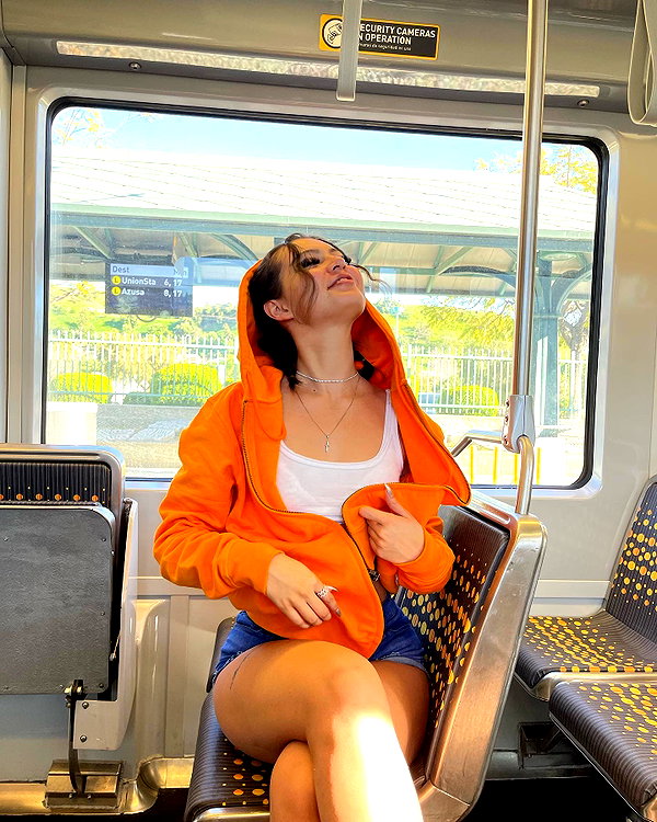 luciamanfredii instagram image archive image