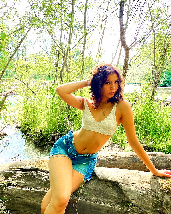 luciamanfredii instagram image archive image