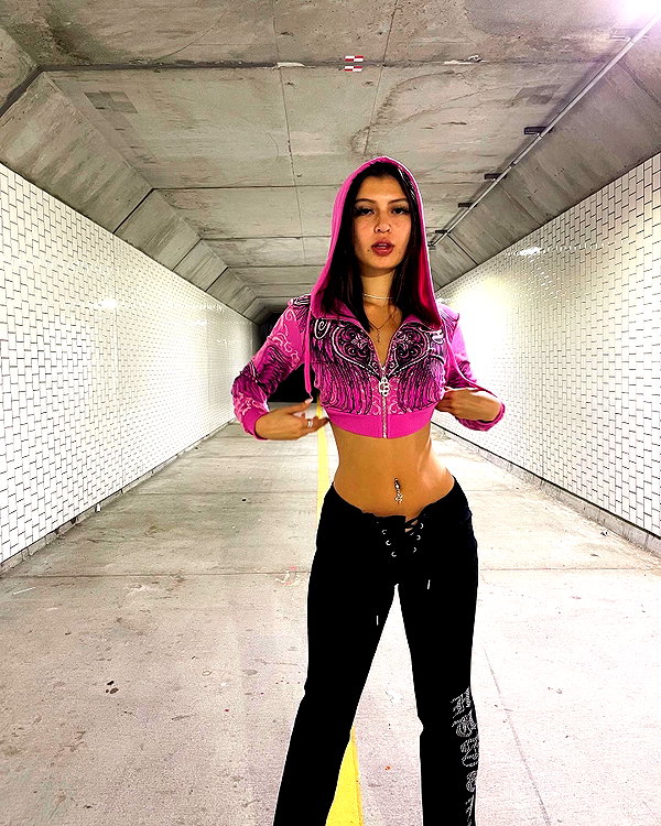 luciamanfredii instagram image archive image