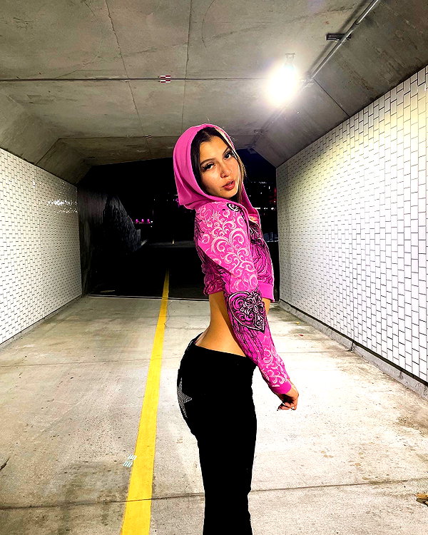 luciamanfredii instagram image archive image