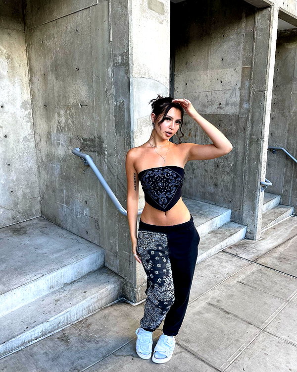 luciamanfredii instagram image archive image