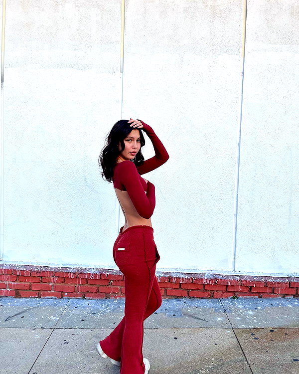 luciamanfredii instagram image archive image