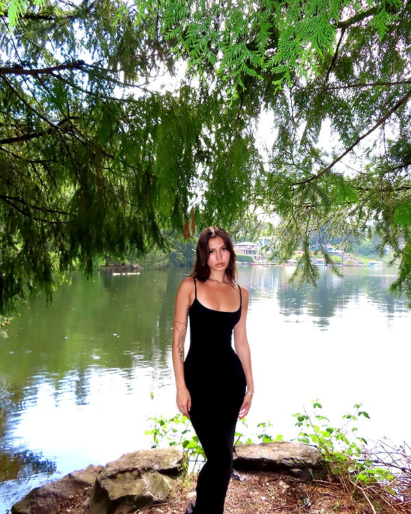 luciamanfredii instagram image archive image