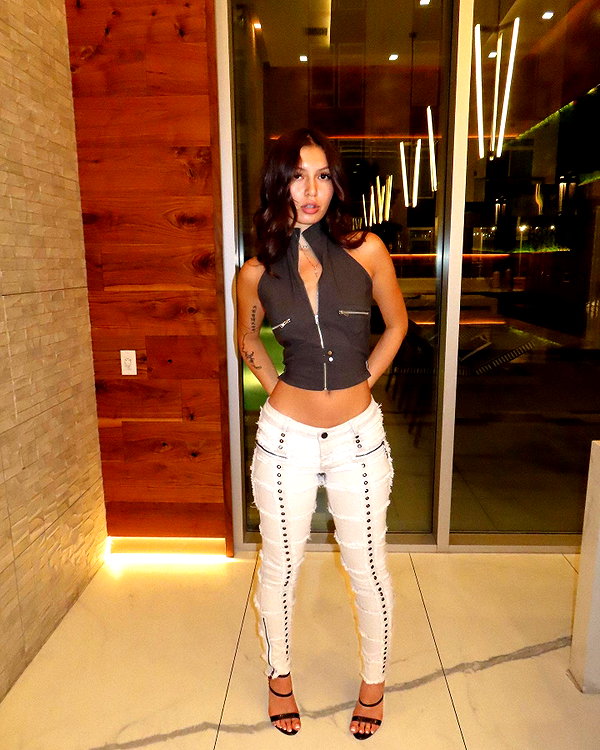 luciamanfredii instagram image archive image