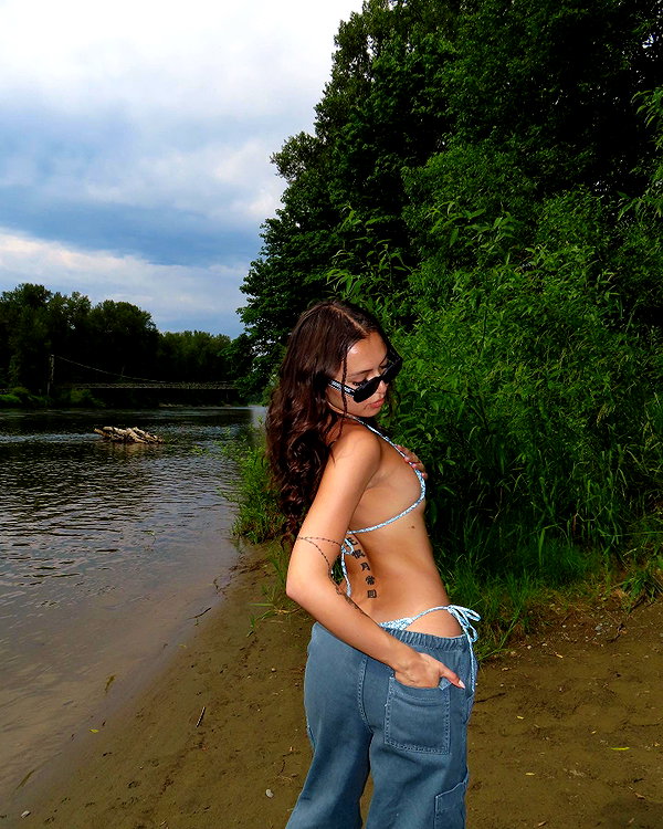 luciamanfredii instagram image archive image