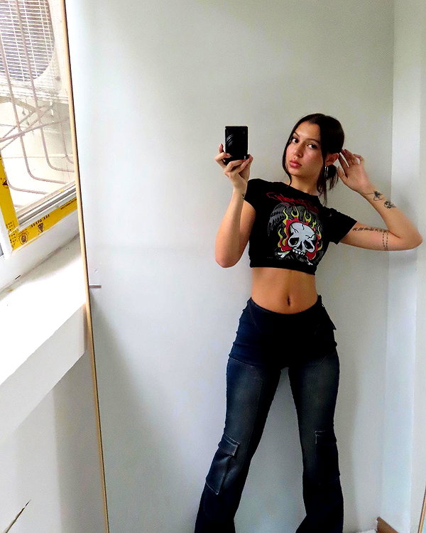 luciamanfredii instagram image archive image
