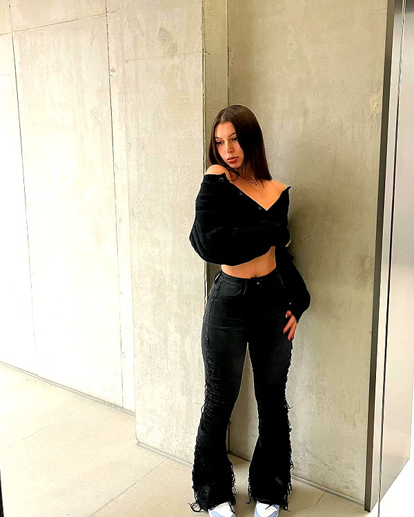 luciamanfredii instagram image archive image