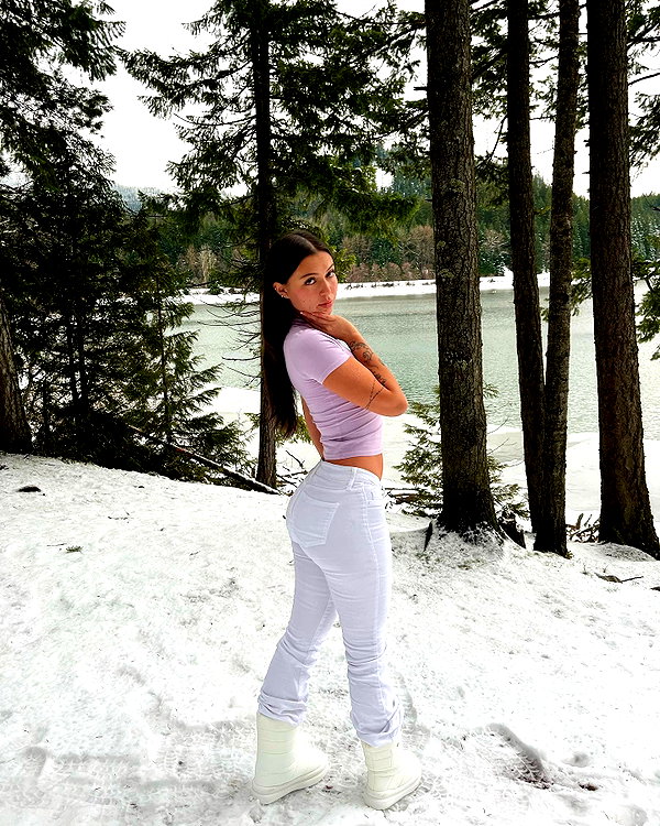 luciamanfredii instagram image archive image