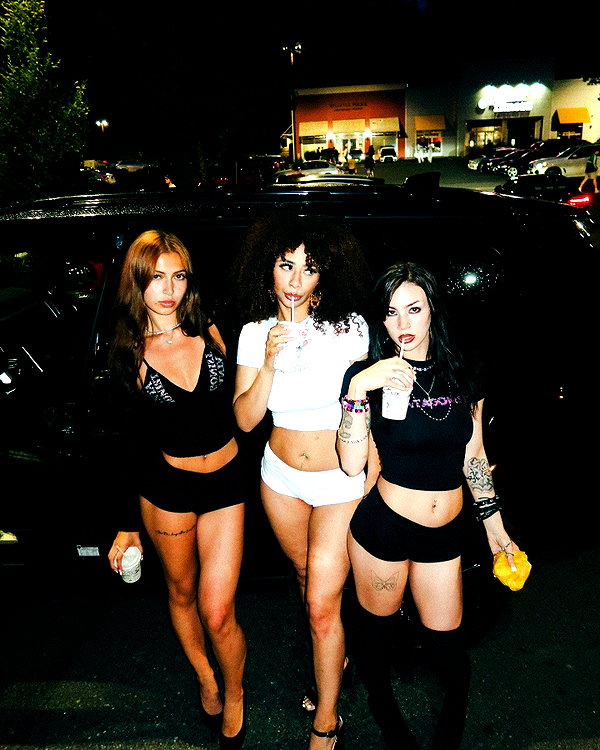 luciamanfredii instagram image archive image