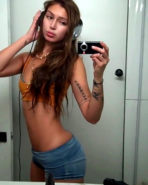 luciamanfredii instagram image archive image
