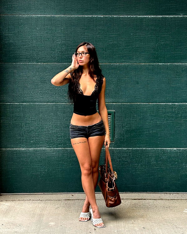 luciamanfredii instagram image archive image