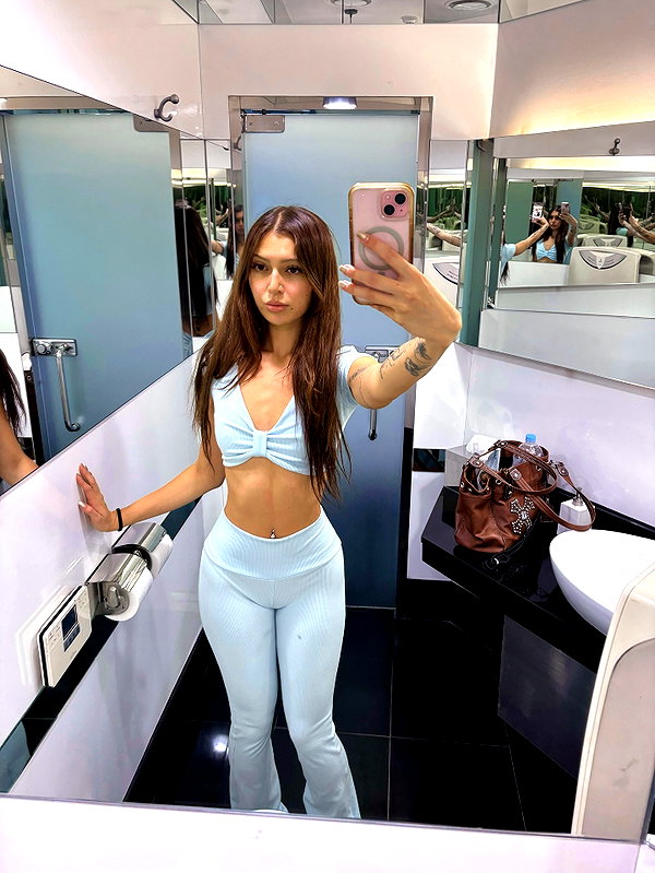 luciamanfredii instagram image archive image