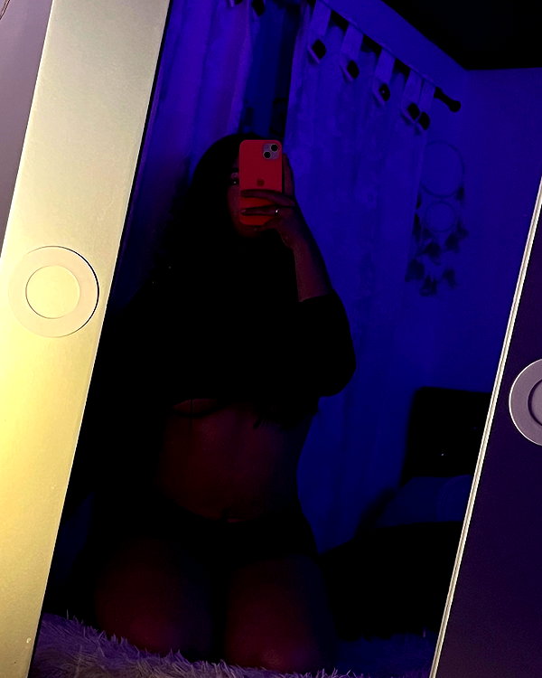 luisaa_fernandaaa0 instagram image archive image
