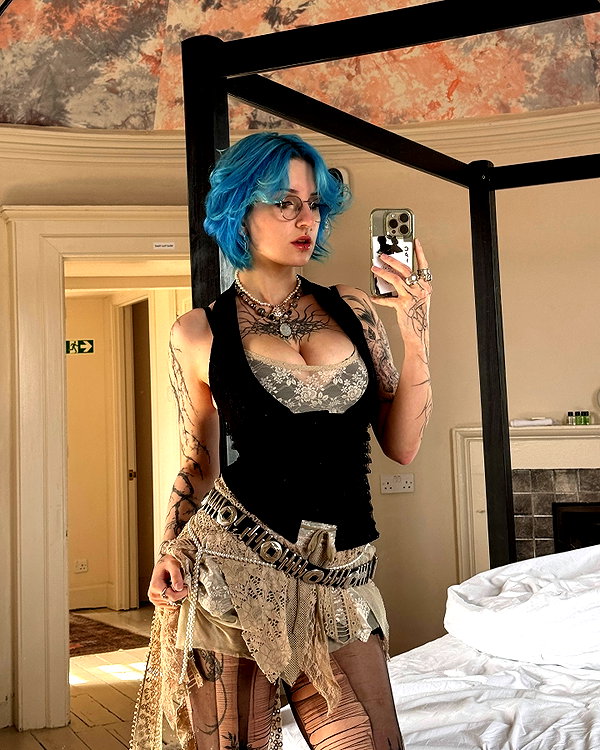 lyracr0w0 instagram image archive image