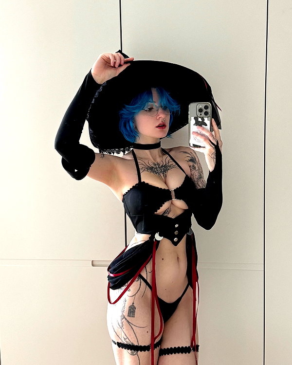 lyracr0w0 instagram image archive image