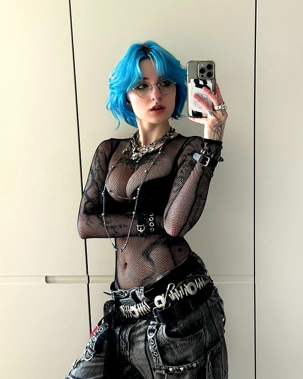 lyracr0w0 instagram image archive image
