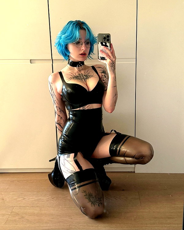 lyracr0w0 instagram image archive image