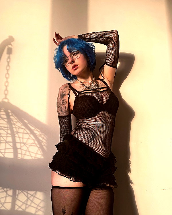 lyracr0w0 instagram image archive image