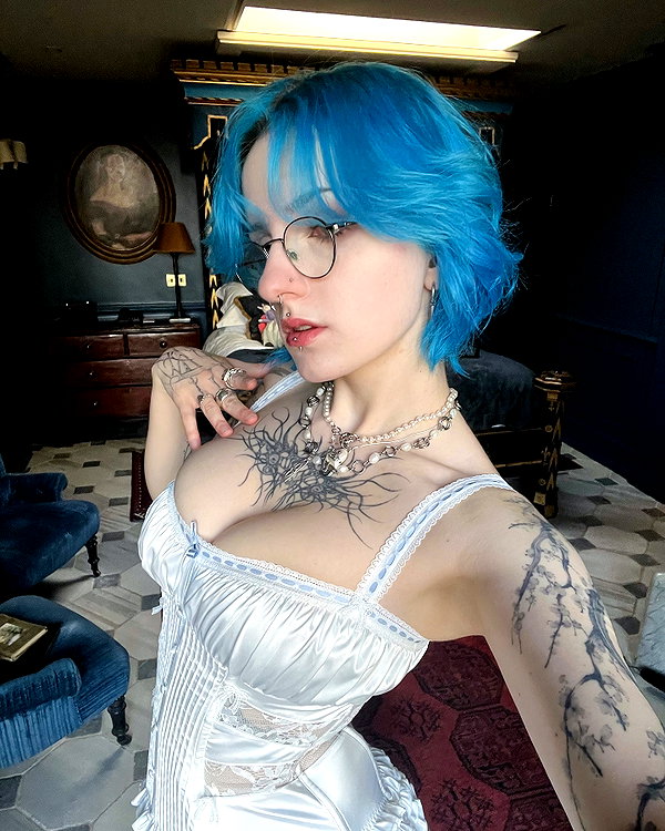 lyracr0w0 instagram image archive image